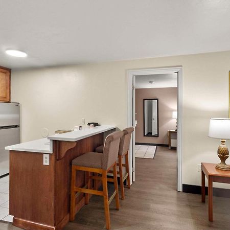 Quality Inn & Suites Downtown Green Bay Ngoại thất bức ảnh
