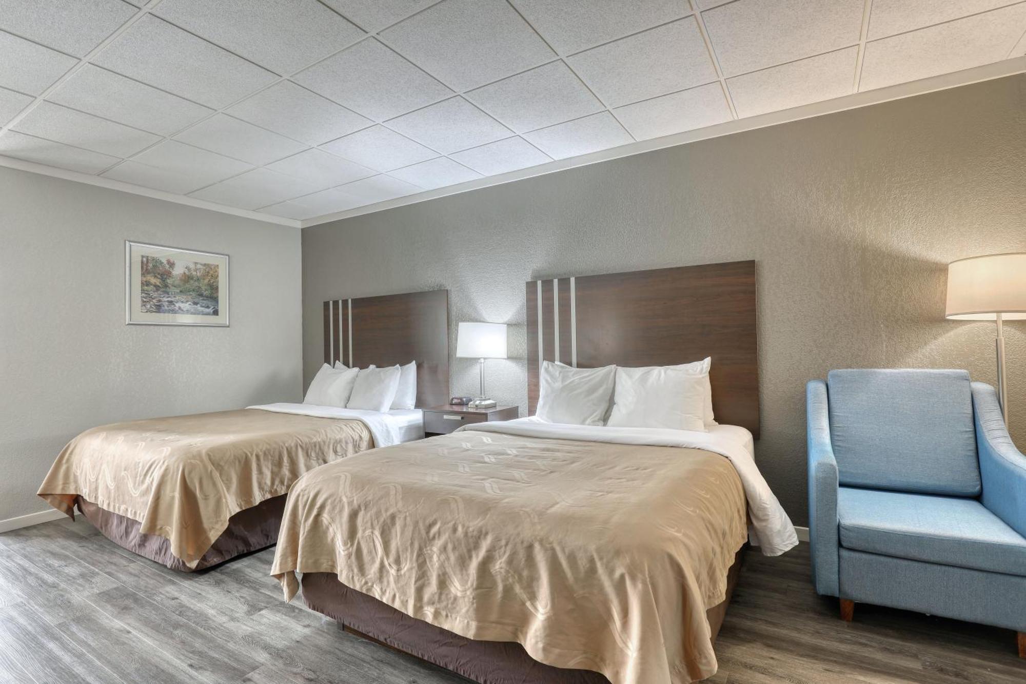Quality Inn & Suites Downtown Green Bay Ngoại thất bức ảnh