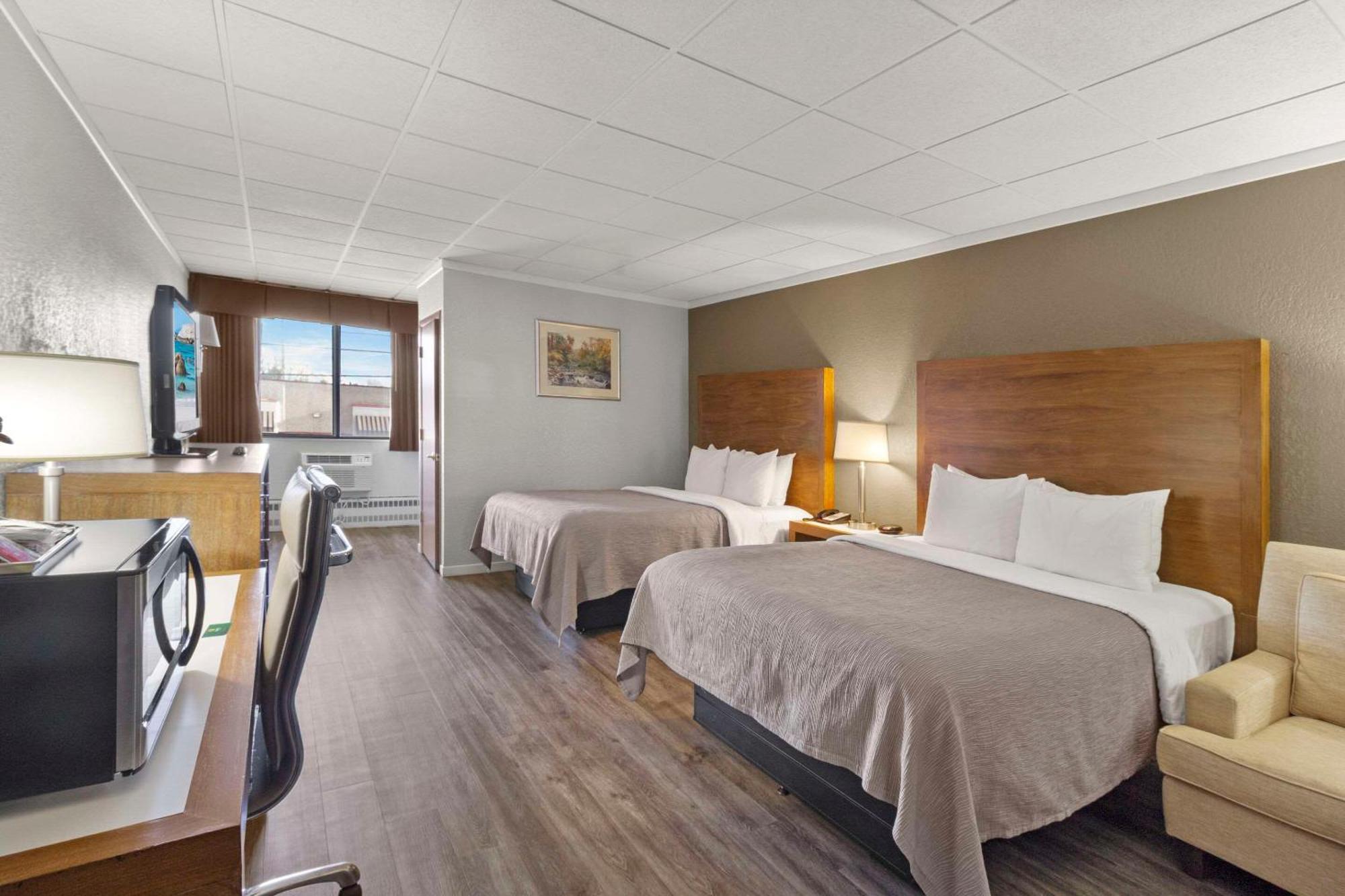 Quality Inn & Suites Downtown Green Bay Ngoại thất bức ảnh